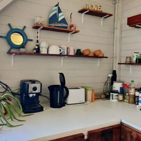 캠프장 яката каравана